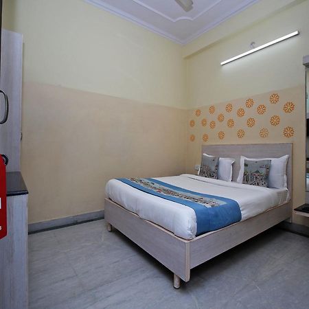 Oyo 1143 Hotel Rdb Palace 자이푸르 외부 사진